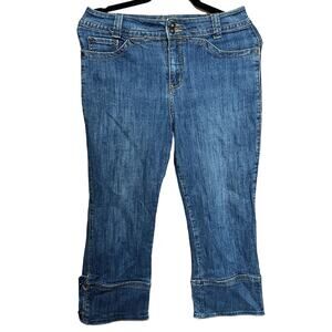 Lena Jeans womens Sz 8 Jeans Blue denim pants Cropped Zipper Button capris